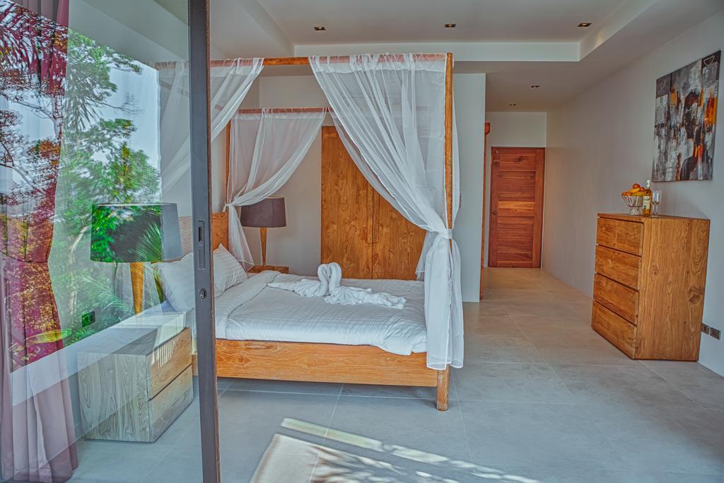 Fully Serviced Grand Villa Luxury Time Phuket Бангтао-Біч Екстер'єр фото