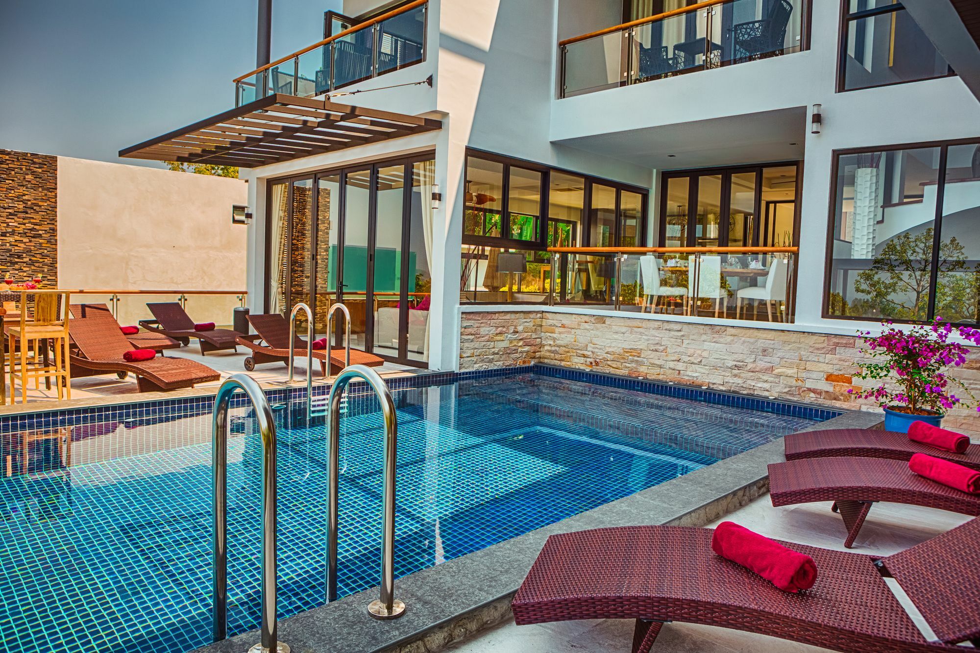 Fully Serviced Grand Villa Luxury Time Phuket Бангтао-Біч Екстер'єр фото