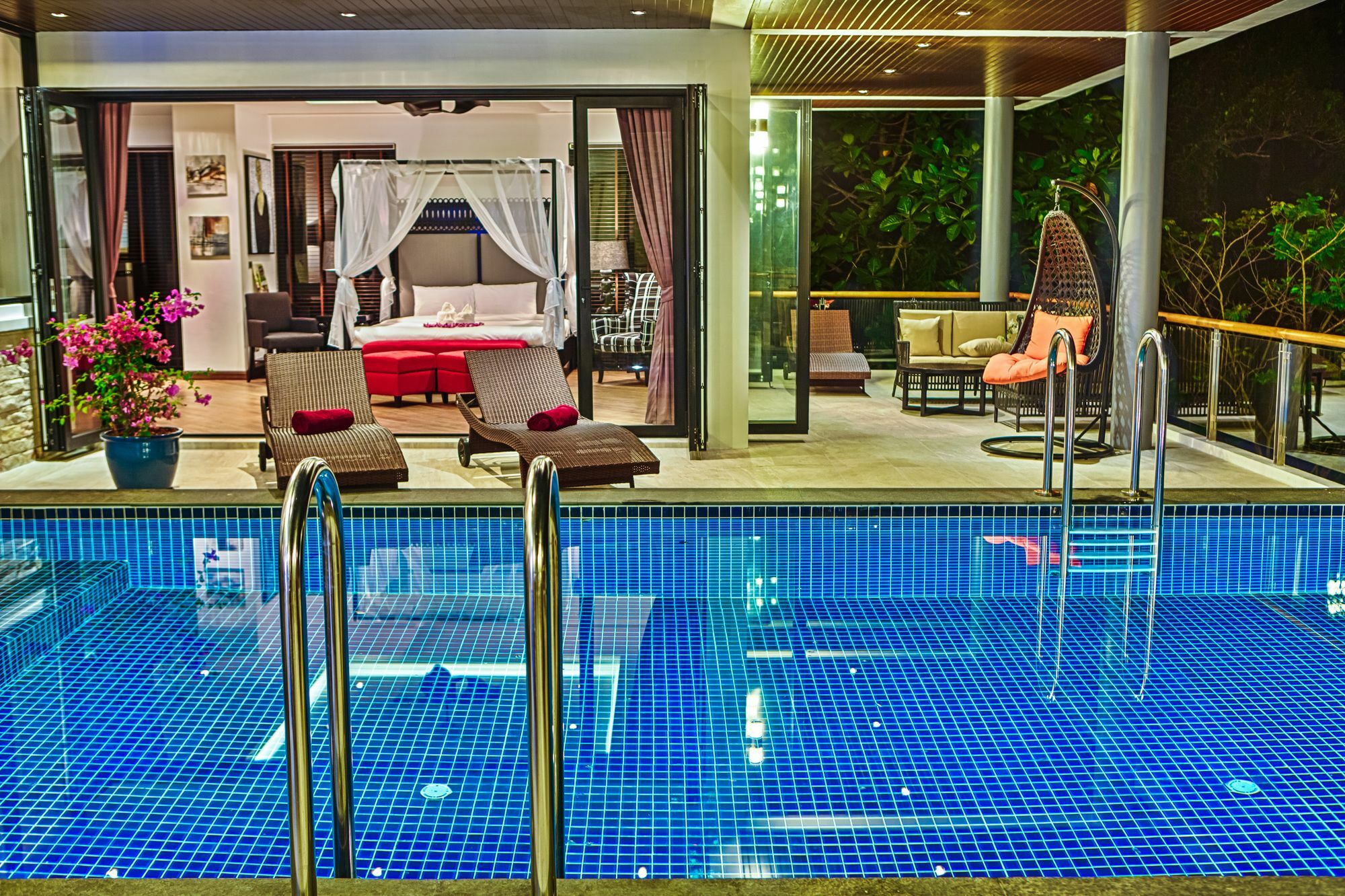 Fully Serviced Grand Villa Luxury Time Phuket Бангтао-Біч Екстер'єр фото