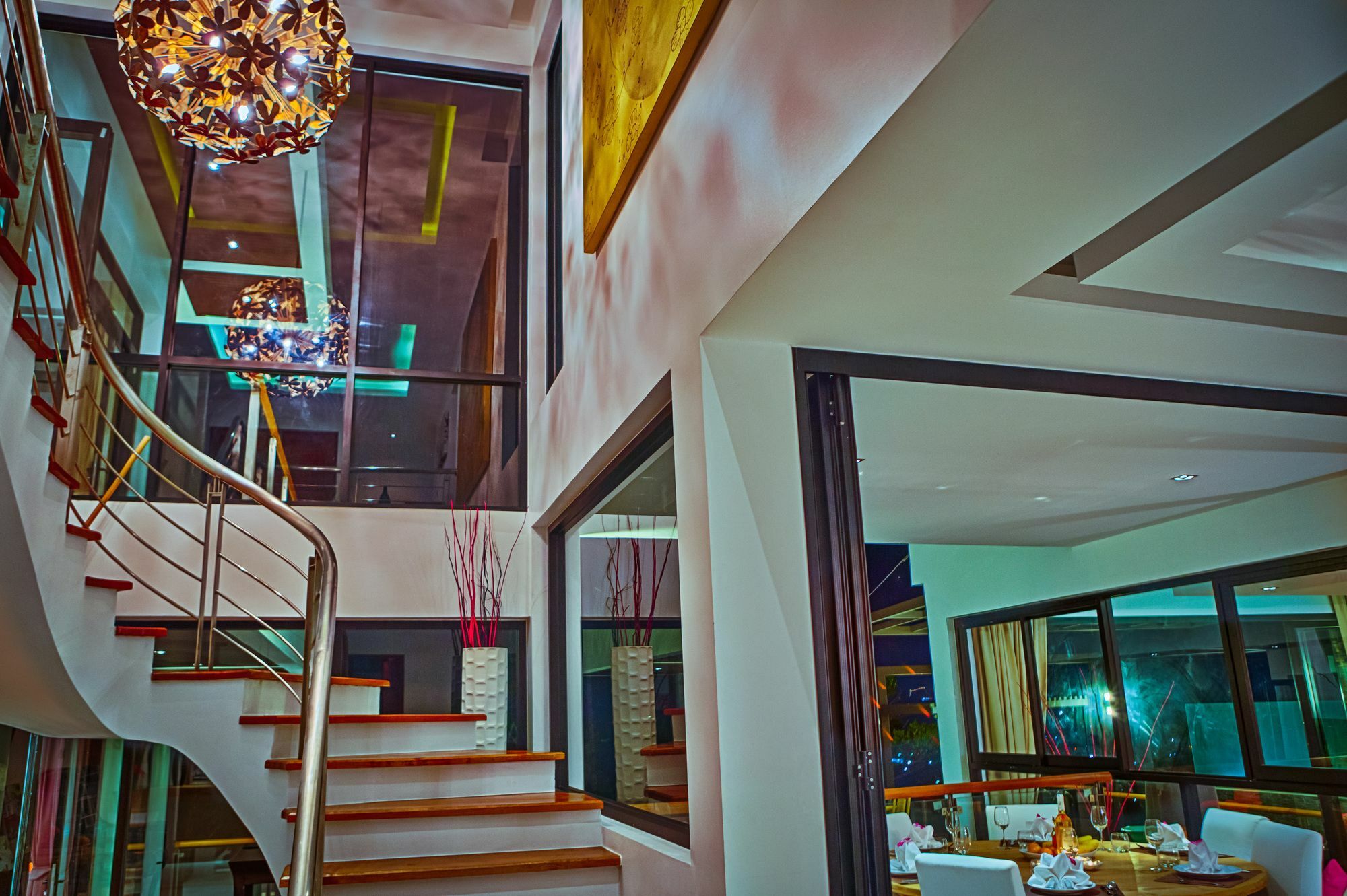 Fully Serviced Grand Villa Luxury Time Phuket Бангтао-Біч Екстер'єр фото